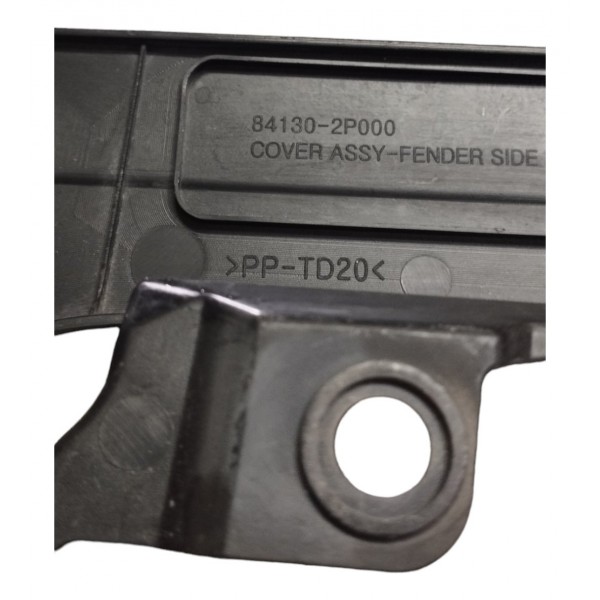 Acabamento Superior Paralama Esquerdo Sorento 2011 2012