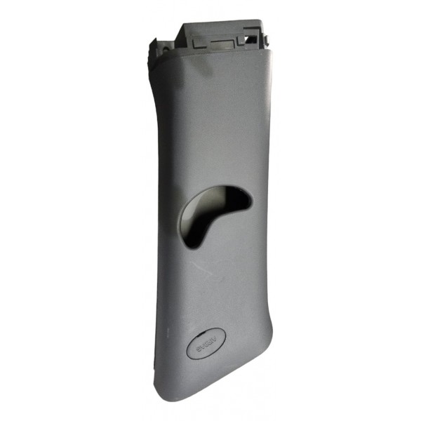 Acabamento Coluna Traseira Esquerda Sorento 2011 2012