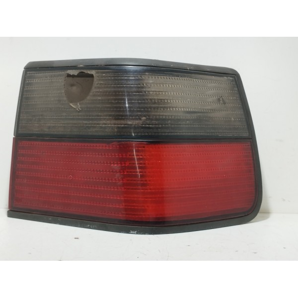 Lanterna Traseiro Direito  Santana 1994 A 1997 ( Recuperar)