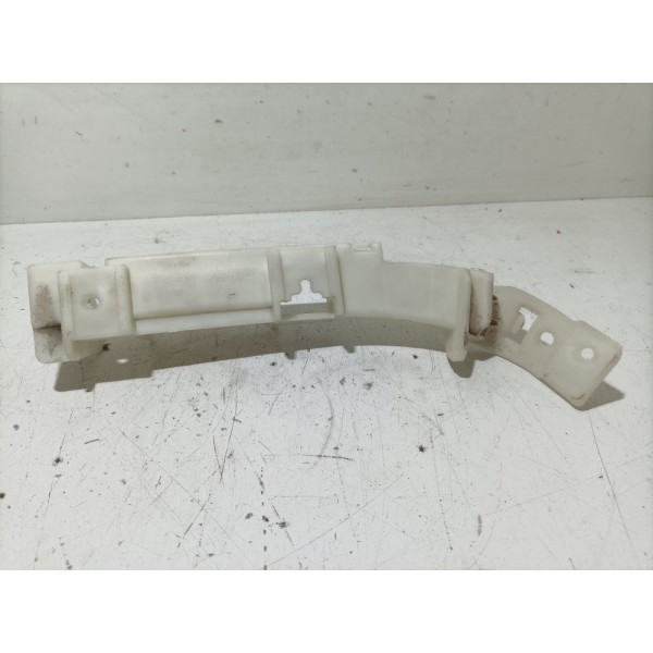 Guia Trava Parachoque Traseiro Esquerdo Captiva 2.4 2008