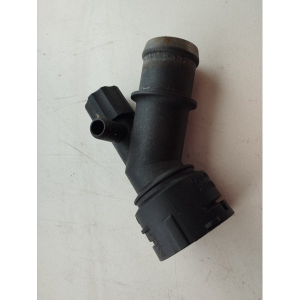 Flange Conexão Inferior Radiador Audi A3 2001 Á 2005