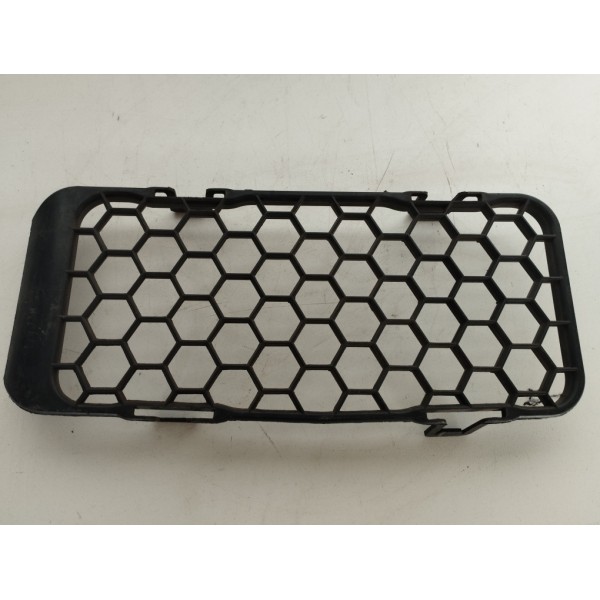 Grade Inferior Parachoque Dianteiro Direito Amarok 2012 2018