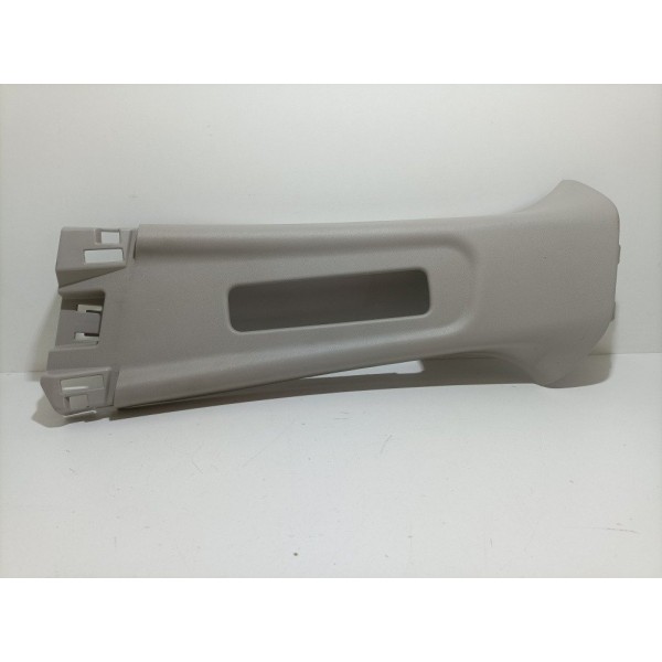 Acabamento Superior Coluna Esquerda Honda Hrv 2020 Usada