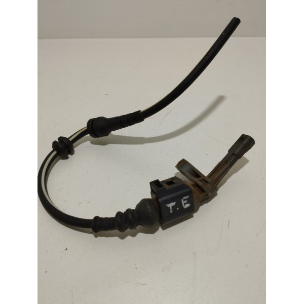 Sensor Abs Esquerdo Traseiro Passat  1007110633353 Usado