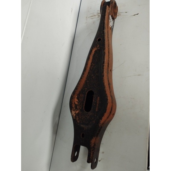 Bandeja Traseira Inferior Sorento 552102p000 2.4 2012