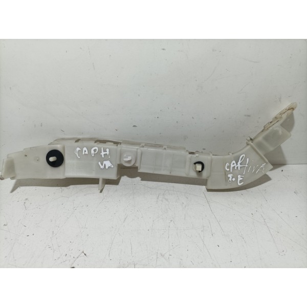 Guia Parachoque Traseiro Esquerdo Captiva 2.4 2008 Á 2010