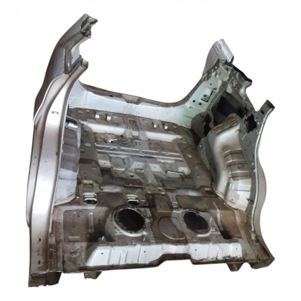 Traseira Baixa Lateral Sorento 23010 2011 2012 2012 Usado