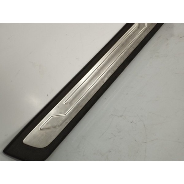 Soleira Porta Dianteira Esquerda Sorento 2011 A 2013