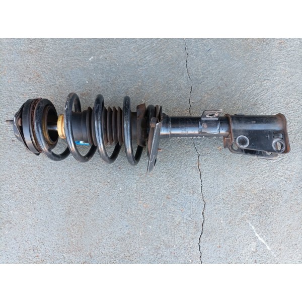 Torre Da Suspensão Dianteiro Esquerdo Freemont 2011 Á 2016