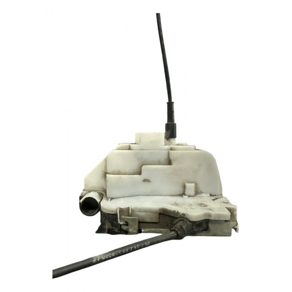 Fechadura Dianteira Direita Citroen C3 2003/12 46973280