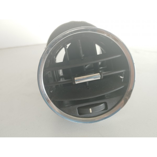 Difusor Ar Direito Painel Captiva 2.4 2008 Á 2010 (detalhe)