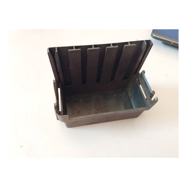 Capa Proteção Rele Fusível Peugeot 106 2000 Original