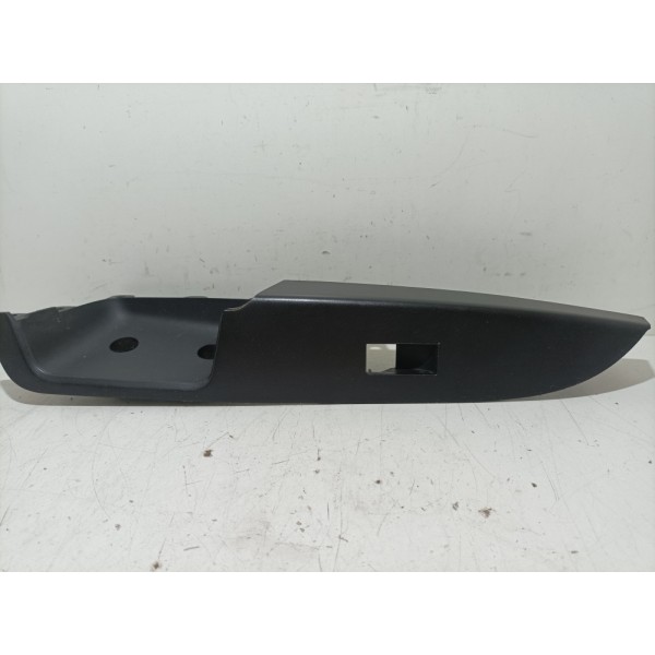 Moldura Comando Vidro Elétrico Traseiro Direito Captiva 2008