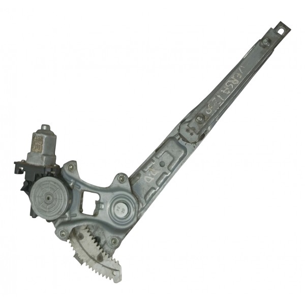 Maquina Vidro Dianteiro Direito Com Motor March 2013 Á 2018