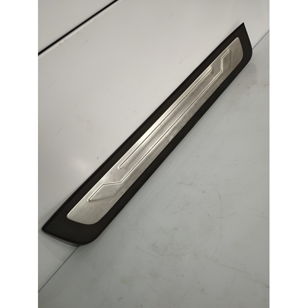 Soleira Porta Dianteira Esquerda Sorento 11 A 13 858812p100