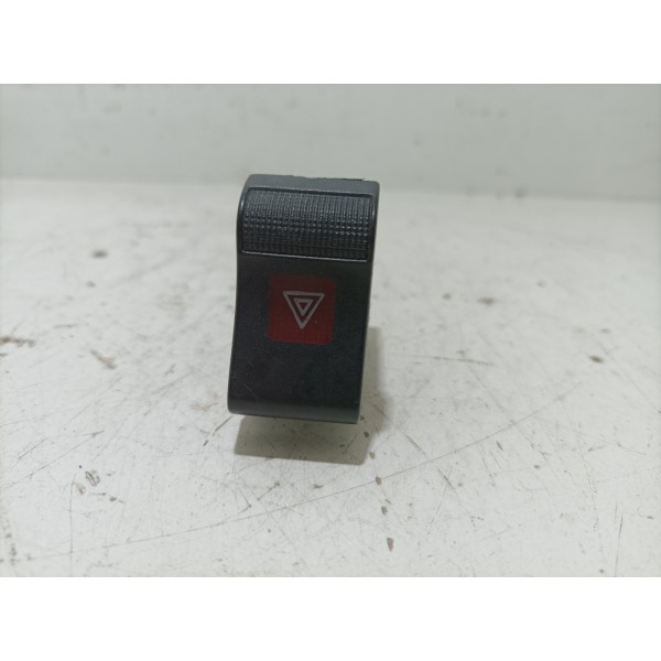 Comando Botão Pisca Alerta Vw Santana 1994 1995 1996 1997