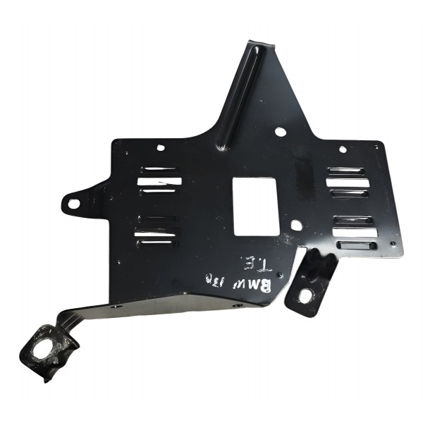 Suporte Modulo Amplificador Som Bmw 130i 2010 Original