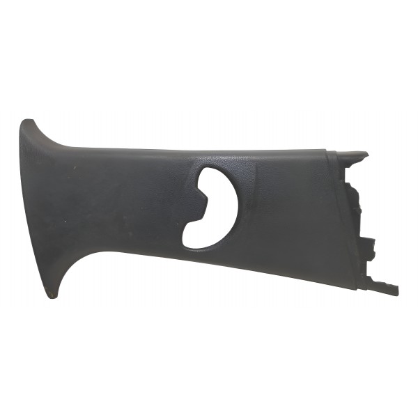 Acabamento Coluna Direita 130i 118i 120i 2007 Á 2012 (dets)