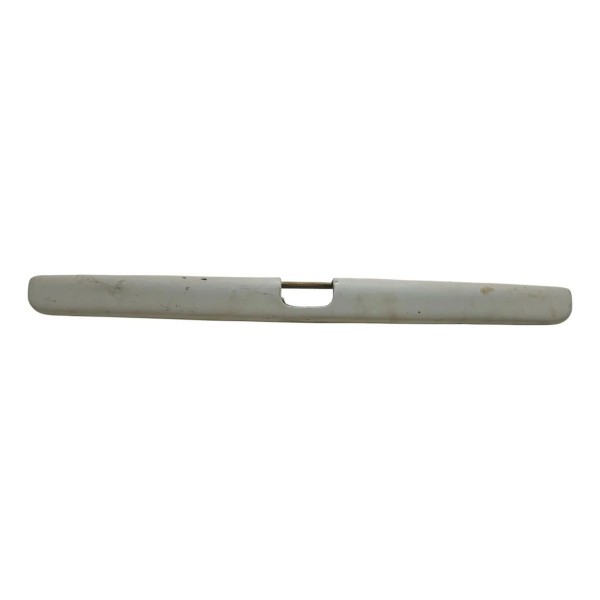 Friso Porta Mala Vw Parati Bola G2 G3 1996 Á 2002 (detalhe) Branco