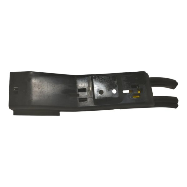 Proteção Mangueira Combustível Volvo Xc60 2010 2011 2012 Preto