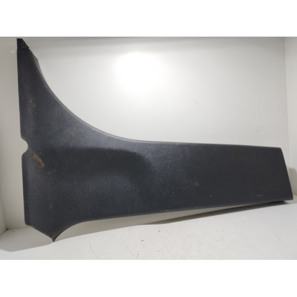 Acabamento Inferior Coluna Central Direito Freemont