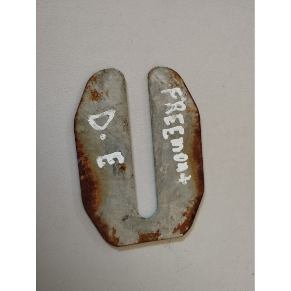 Chapa Batente Fechadura Porta Dianteira Freemont