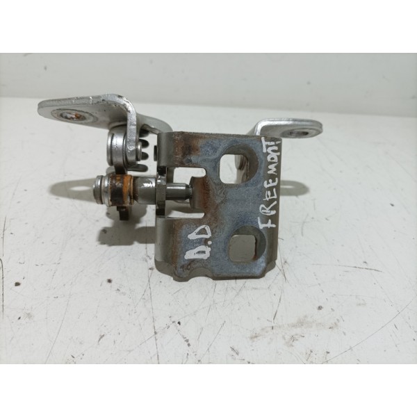 Dobradiça Inferior Porta Dianteira Direita Journey 2011