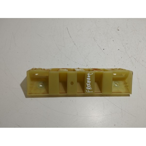 Suporte Pqp Dianteiro Direito Freemont 2012 2013 2014 Á 2016