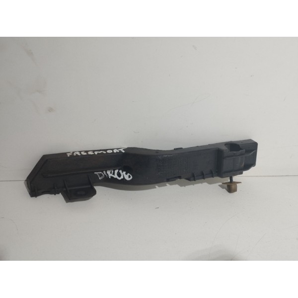 Guia Parachoque Dianteiro Direito Dodge Journey Freemont