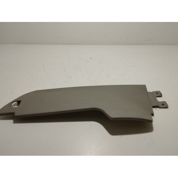 Acabamento Interno Direito Azera 2011