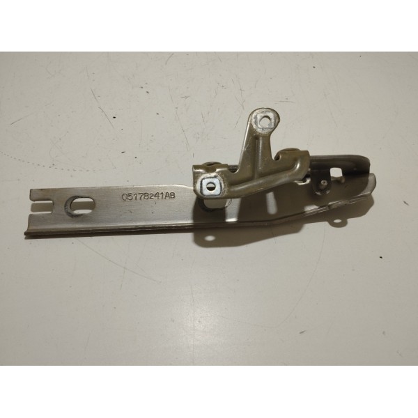 Dobradiça Esquerda Capô Fiat Freemont 2.4 2012 2013 Á 2016