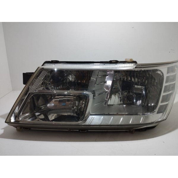 Farol Dianteiro Esquerdo Journey  Fiat Freemont 2011 Á 2016