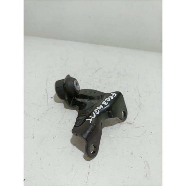 Suporte Paralama Esquerdo Fiat Freemont 2011 Á 2016