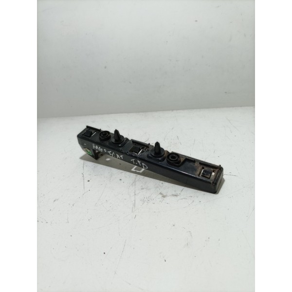 Guia Parachoque Traseiro Direito Fiat Argo 2018 2019 2020 21