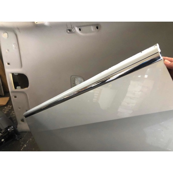 Friso Inferior Porta Dianteira Direita Passat Tsi 2011 2012