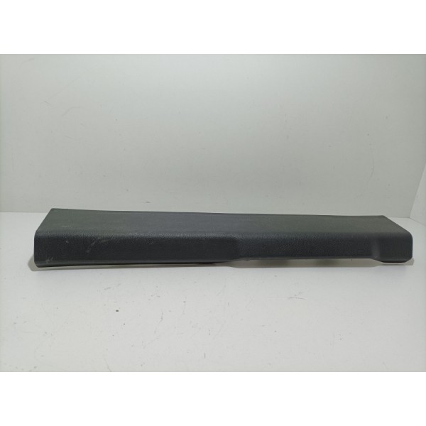 Acabamento Soleira Porta Direita Dianteira Ford Ka 2019