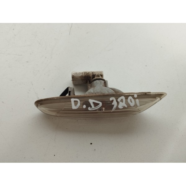 Pisca Paralama Dianteiro Direito Bmw 320i 2006 2007 2008