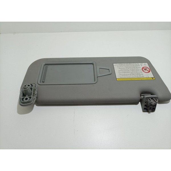 Quebra Sol Direito Sorento 2010 Á 2013