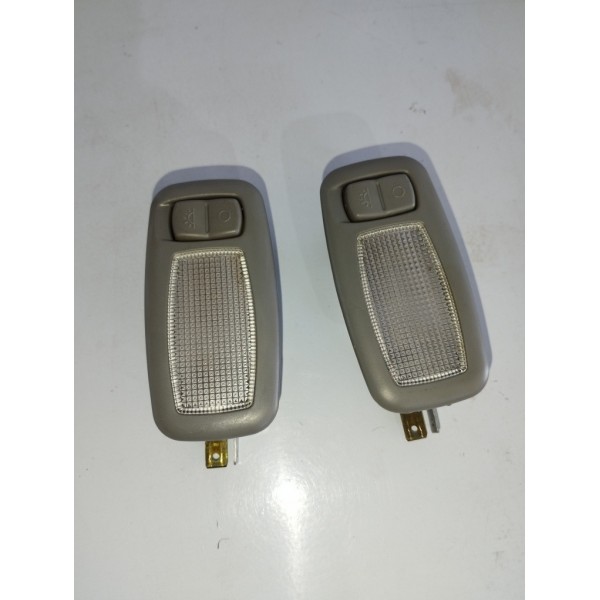 Luz Do Teto Lateral Sorento 2011 A 14 Cada Um