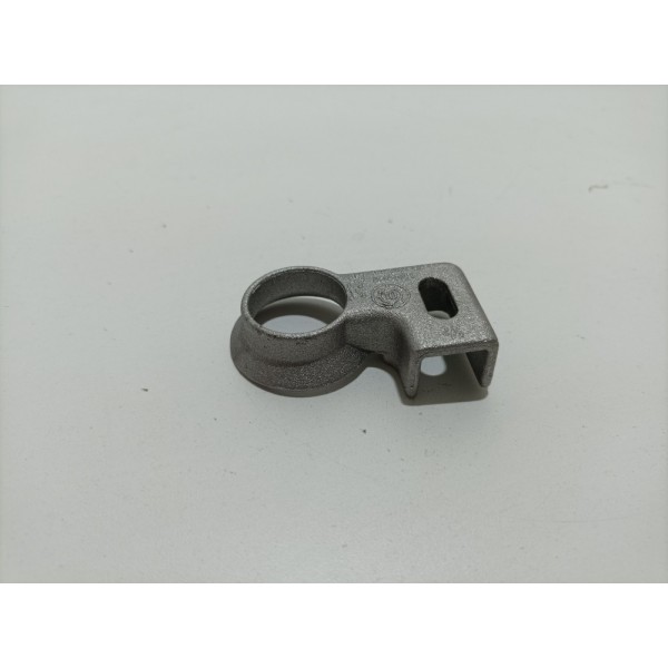 Batente Superior Esq Radiador Gm Corsa 2002/2012 93364981