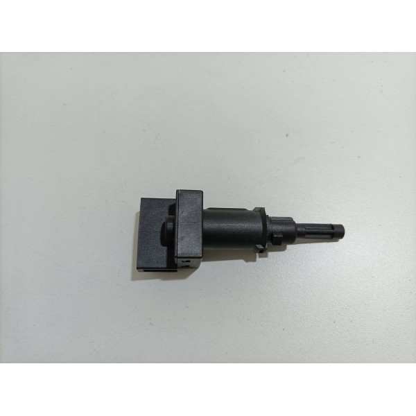 Interruptor De Freio Quadripolar Gol Golf Todos 367-3rho