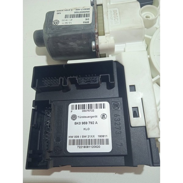 Motor Vidro Elétrico Dianteiro Direito Tiguan 5n0959702e