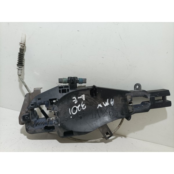 Suporte Maçaneta Dianteira Esquerda Bmw 320i À 2008