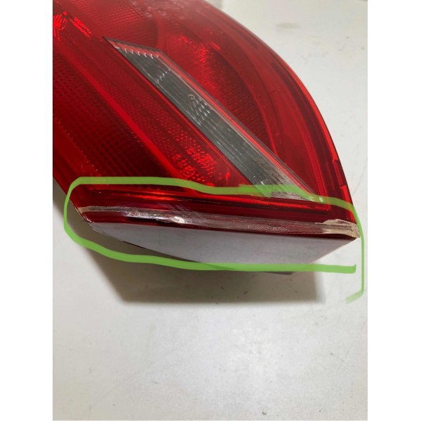 Lanterna Tampa Traseira Esquerda Jetta 2012 2013 2014 2015