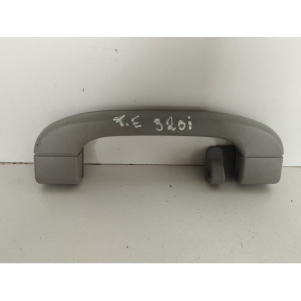 Alça Puxador Teto Traseiro Esquerdo Bmw 320i 2006 2007 2008